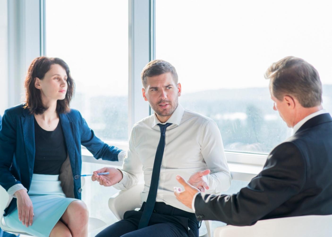 Businessanalyse und Strategieentwicklung im Büro